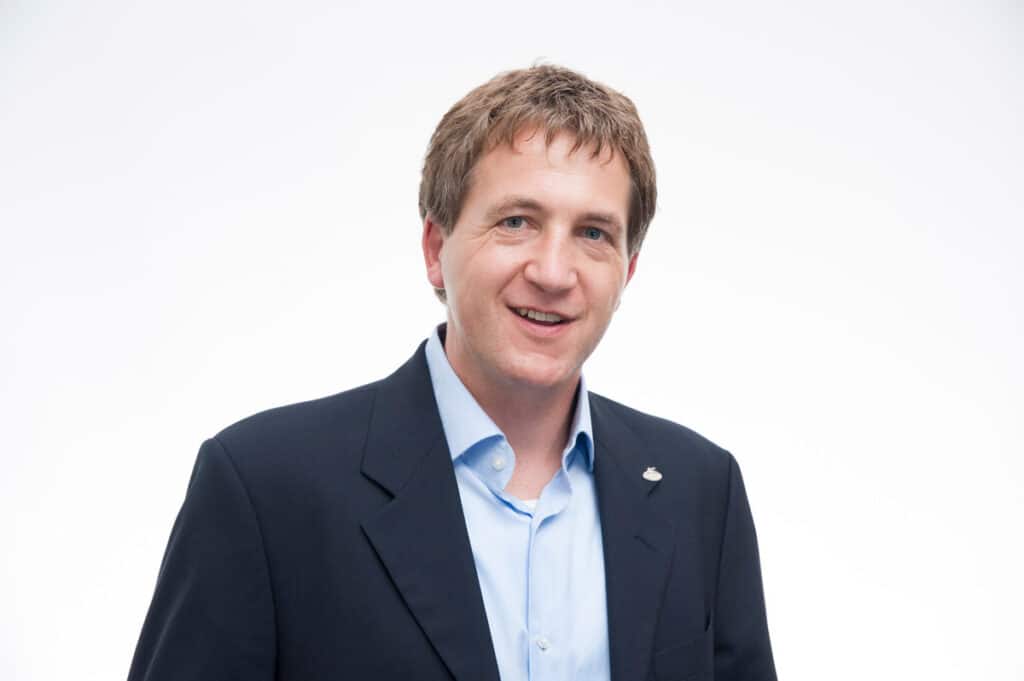 Klaus Artmann ist geschäftsführender Gesellschafter der connection GmbH