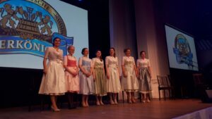 Die sieben Finalistinnen zur Wahl der Bayerischen Bierkönigin 19/20